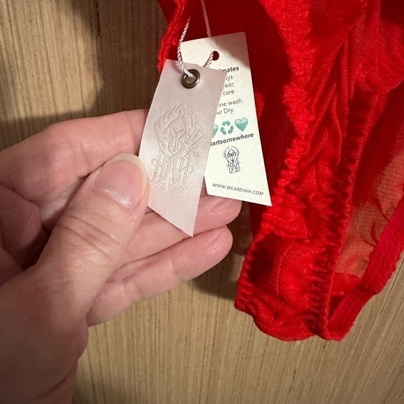 HAH Chic N Cheerful Bodysuit, Size XS (v) - Picture 7 of 10